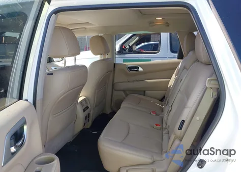 2018 Nissan Pathfinder Platinum из США, поврежденный, VIN 5N1DR2MM5JC609208